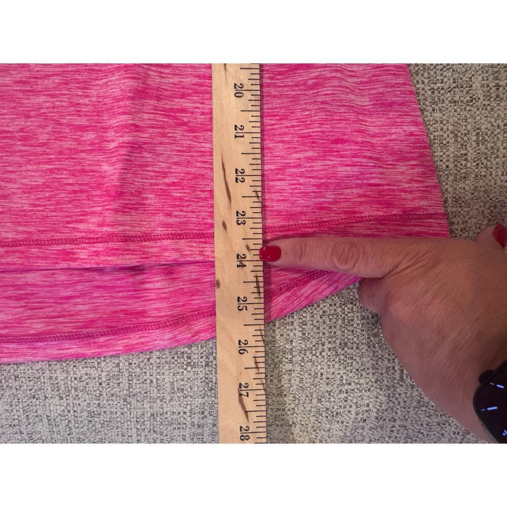 Umbro Women's Pink V-Neck Short Sleeve Performance Athletic Top Shirt Workout  L - Picture 7 of 8